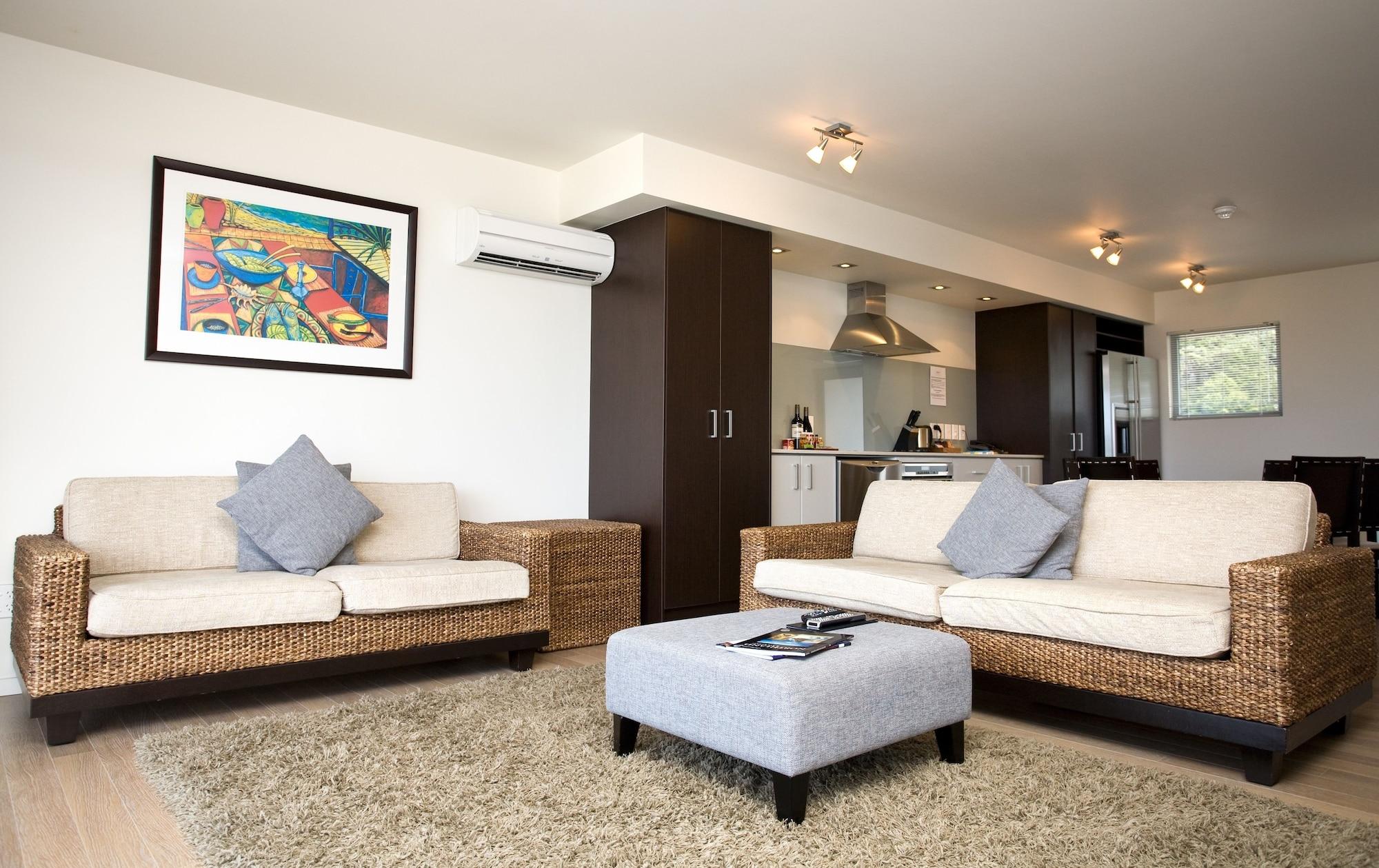 Sea Spray Suites - Heritage Collection ไปเฮีย ภายนอก รูปภาพ